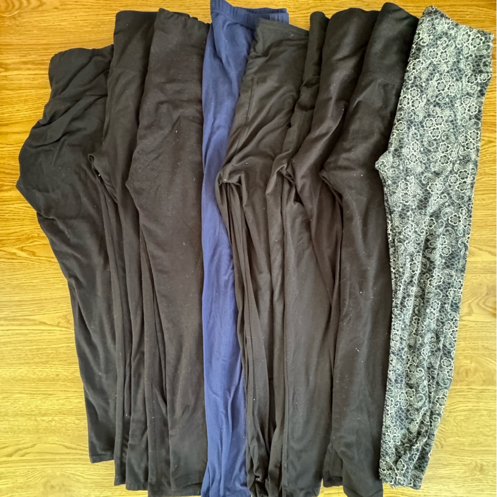 9 pairs of extra stretchy, super soft leggings